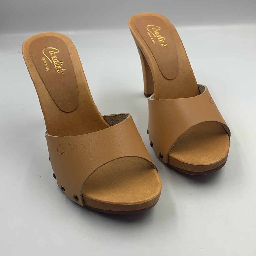 Candies slides.
